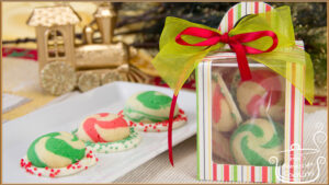 Read more about the article Χριστουγεννιατικα κερασματα του 1′ με δωρεαν πατρον για το κουτι!!