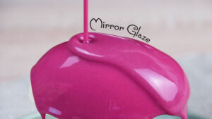 Read more about the article Μαθετε να φτιαχνετε το διασημο γλασο mirror glaze για τα γλυκα σας!!